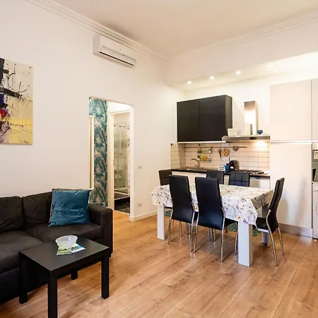 Piazza Colombo By Interhome