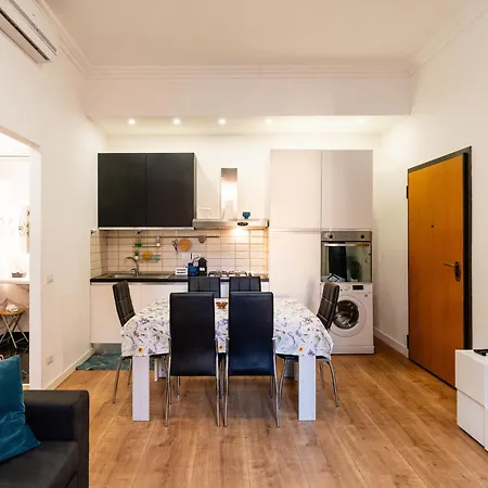 Piazza Colombo By Interhome Apartamento
