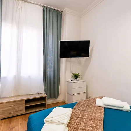 Apartamento Piazza Colombo By Interhome