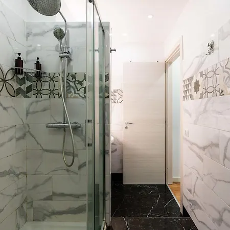 Apartamento Piazza Colombo By Interhome